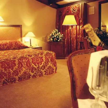 Shannon Shamrock Hotel